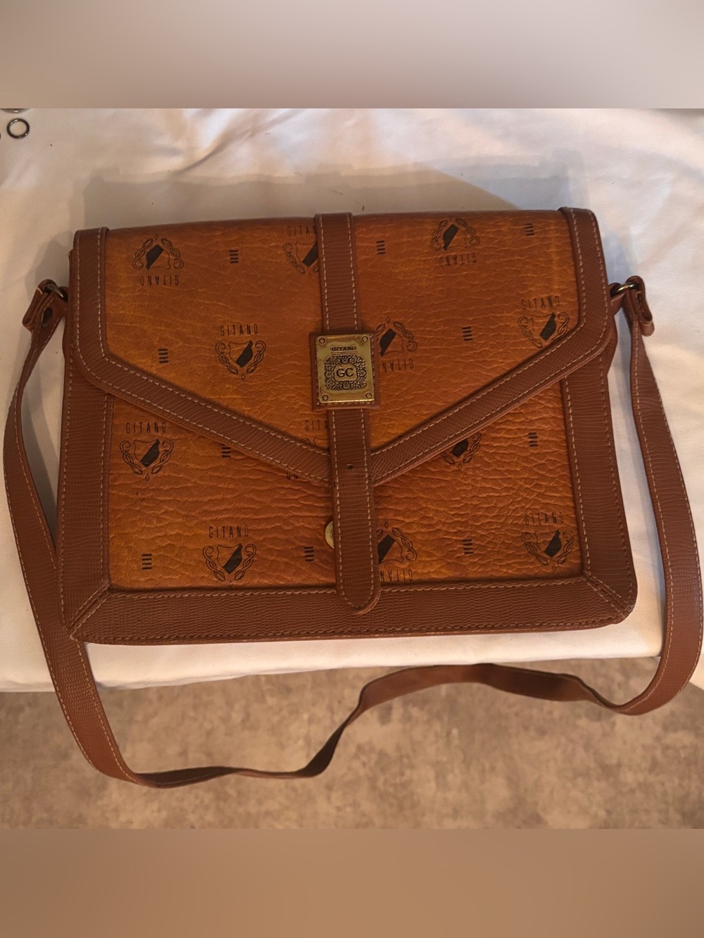 Vintage Gitano Tan Brown Crossbody Shoulder Bag with Logo Print